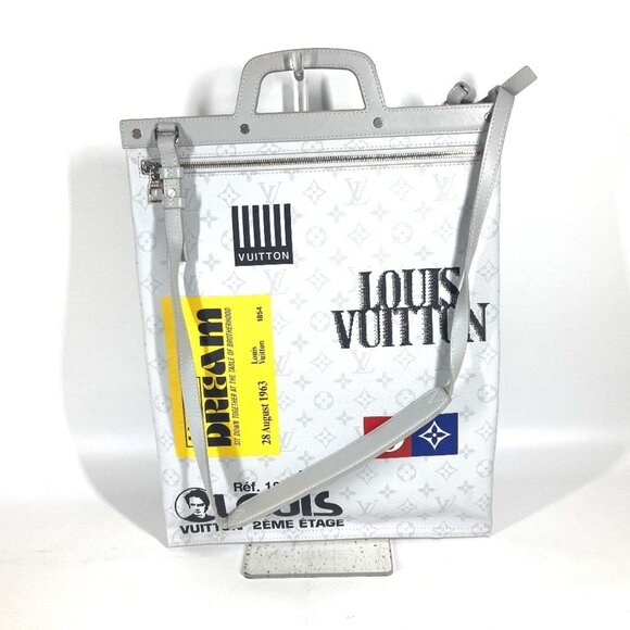 LOUIS VUITTON White Monogram Shoulder Bag - Picture 2 of 16